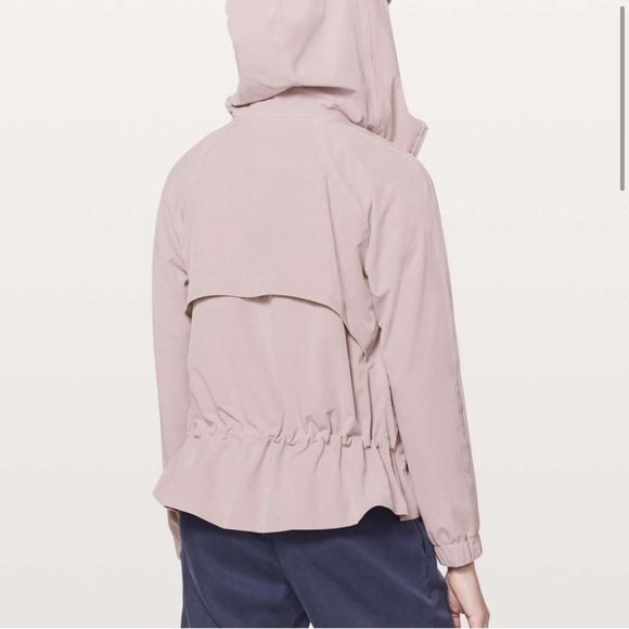 lululemon Pack It Up Jacket Size 4 EUC - Picture 2 of 5